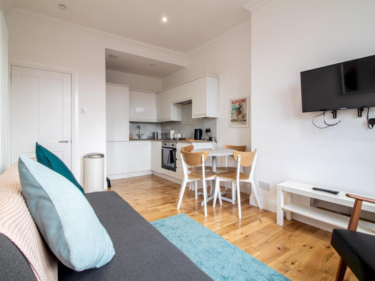 Modern 1Br Apartment In Heart Of West End 格拉斯哥 外观 照片